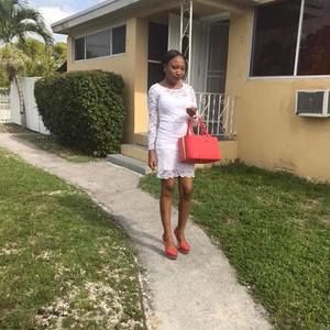 Meet your Posher, Rose